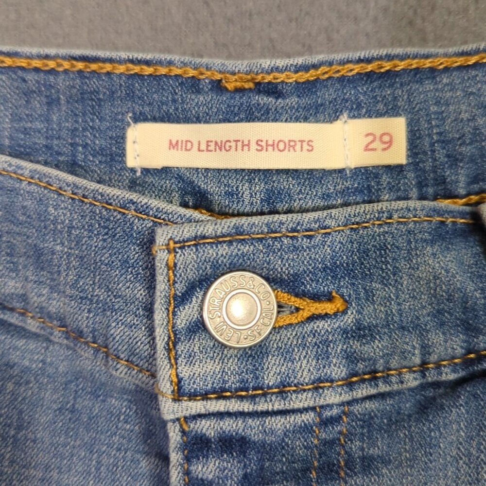 Levi's Jean Shorts Women's 29 Blue Mid Length Shorts Denim - Picture 8 of 11